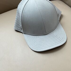 Melin A Game Hydro Cap, heather grey. CL.